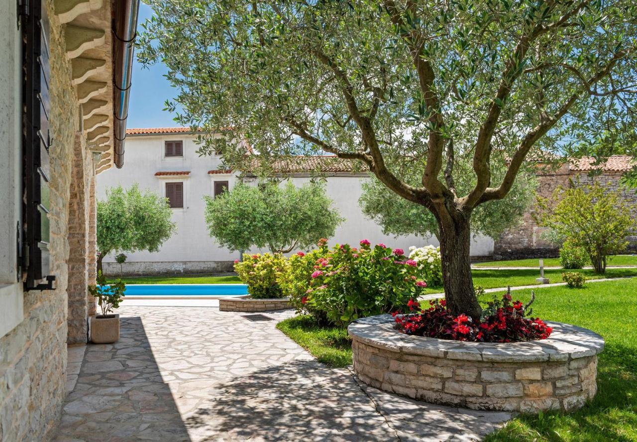 Istranka In Frkeci Villa Barban Exterior photo