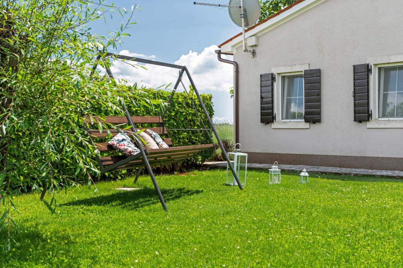 Istranka In Frkeci Villa Barban Exterior photo